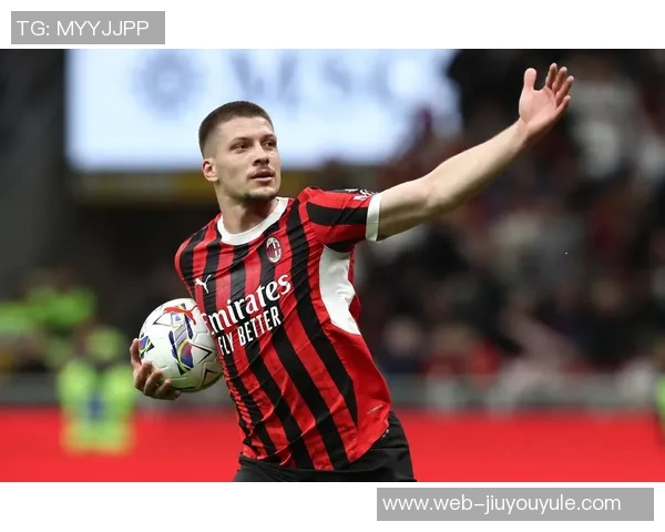 约维奇四年合同总值6240万第一年薪资1620万中间两年略微调整 约维奇四年合同总值6240万第一年薪资1620万中间两年略微调整