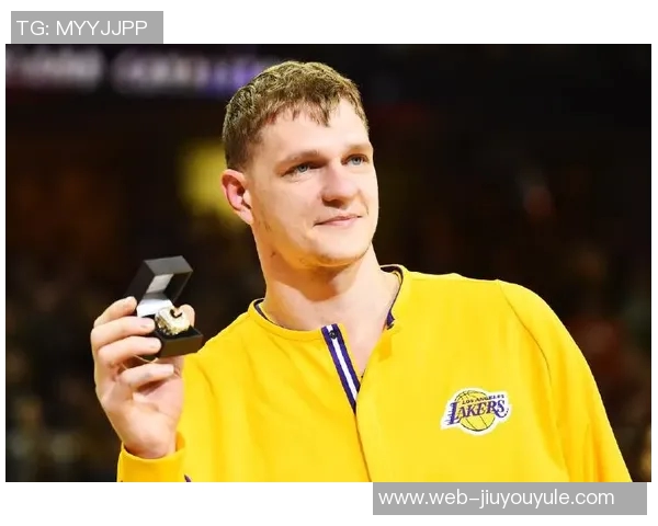 罗齐尔本赛季薪水保障达2500万美元调查期间依然正常领取工资