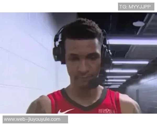 小贾巴里季前赛表现抢眼场均135分45板命中率超五成